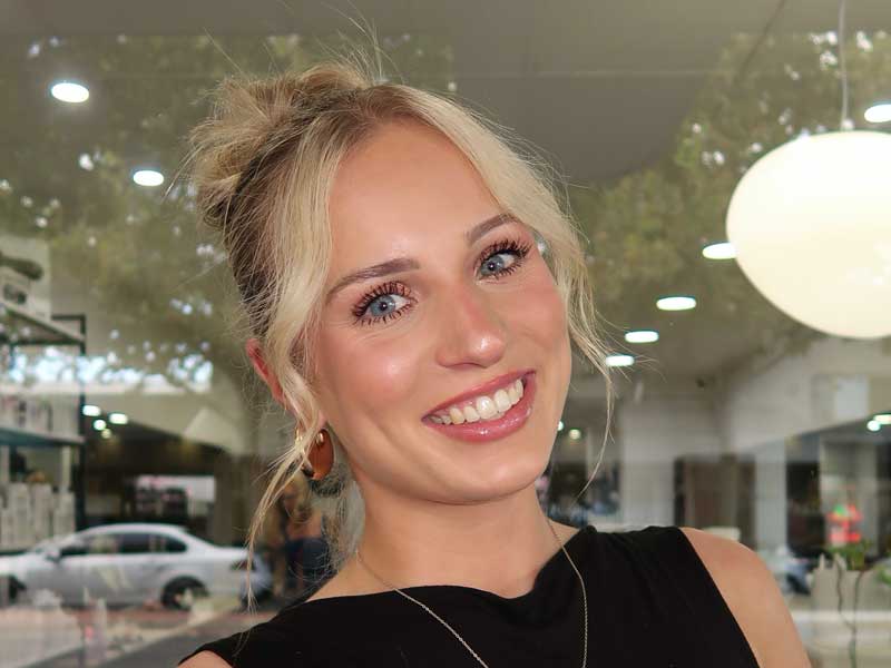 Armani Phillips, Principal Stylist